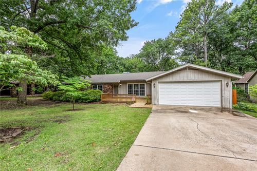 755 N Cedarwood Ave, Fayetteville, AR, 72701-1606 | Card Image
