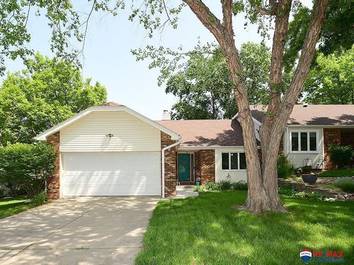 1730 Trelawney Dr, Lincoln, NE, 68512-1828 | Card Image