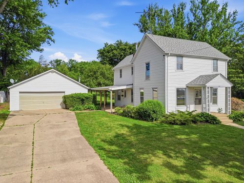 411 S Mckendrie Ave, MOUNT MORRIS, IL, 61054-1423 | Card Image