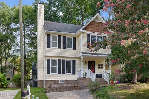 4613 Ellsmere Ln, Raleigh, NC, 27604-4740 | Card Image