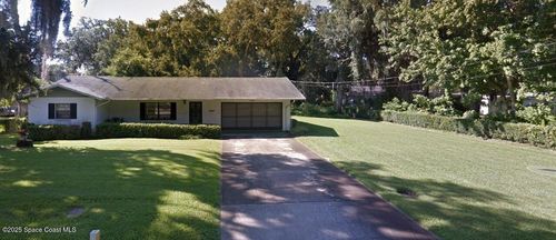 731 Chicago Ave, South Daytona, FL, 32119-1811 | Card Image