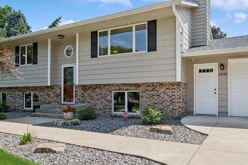 4260 Heine Strasse St, Eagan, MN, 55122-1805 | Card Image