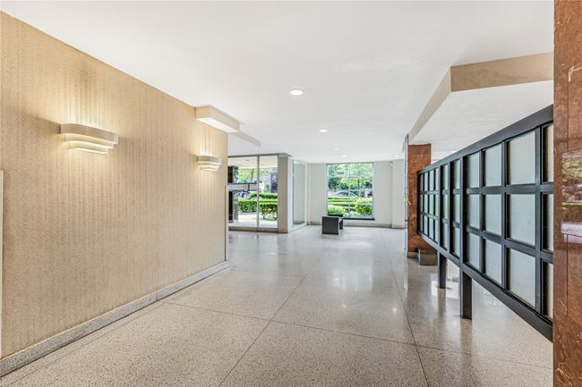 Community lobby with recessed lighting | Image 4
