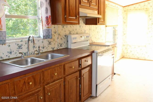 5929 Nichols Rd, House other with 3 bedrooms, 2 bathrooms and null parking in Bascom FL | Image 38