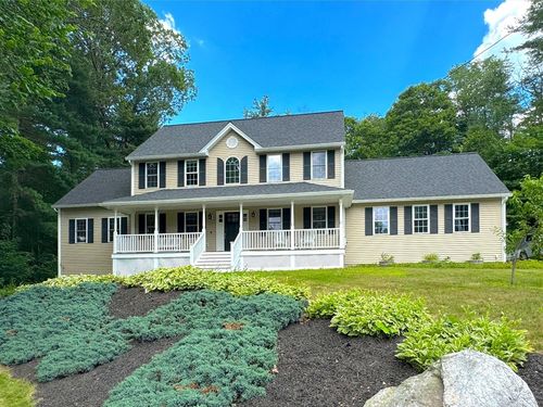 111 Country Club Pl, Southbridge, MA, 01550-3045 | Card Image
