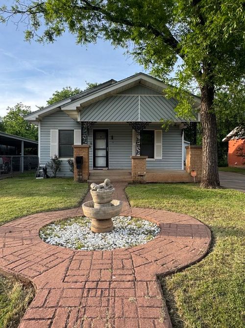 3010 Hollywood Ave, Wichita Falls, TX, 76309-4220 | Card Image