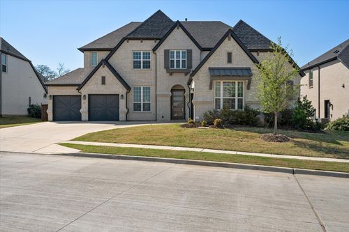 6801 Lost Falls Dr, Argyle, TX, 76226-3572 | Card Image