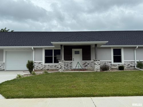 2807 N 23rd St, Quincy, IL, 62305-9074 | Card Image