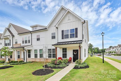 720 Herlong Ave, Rock Hill, SC, 29732-1925 | Card Image