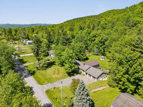 2021 Huntington Rd, Richmond, VT, 05477-9748 | Card Image