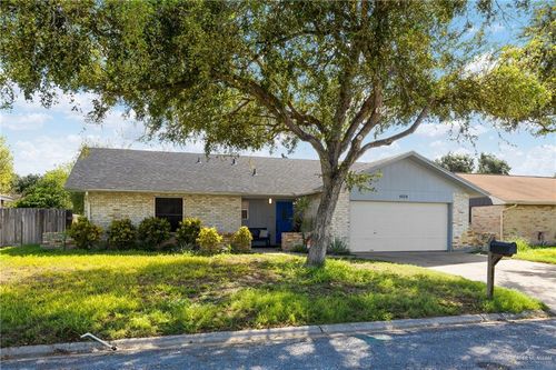 6604 N 16th Street, McAllen, TX, 78504 | Card Image