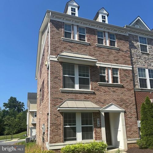 638 Cobbler Pl, GAITHERSBURG, MD, 20877-6358 | Card Image