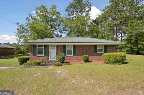 133 N Anderson Dr, Swainsboro, GA, 30401-4439 | Card Image