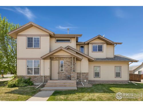 2104 18th Ave, Longmont, CO, 80501-9717 | Card Image