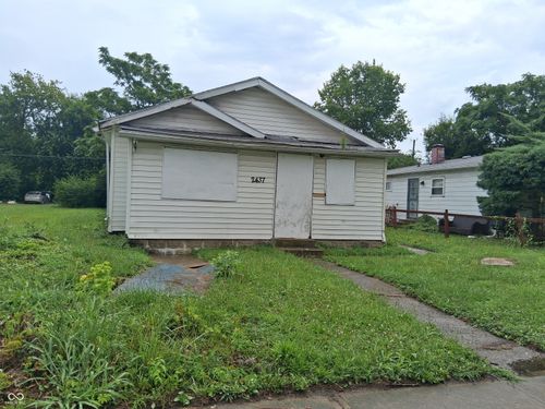 2437 Ethel Ave, Indianapolis, IN, 46208-5526 | Card Image