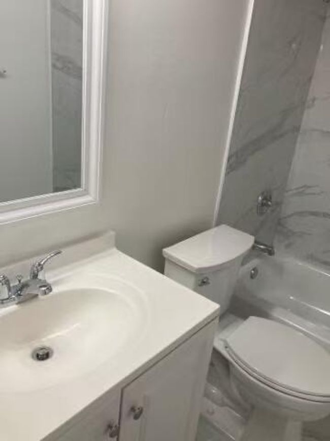 APT-322 - 8025 Sw 107 Th Ave, Condo with 2 bedrooms, 2 bathrooms and null parking in Miami FL | Image 13