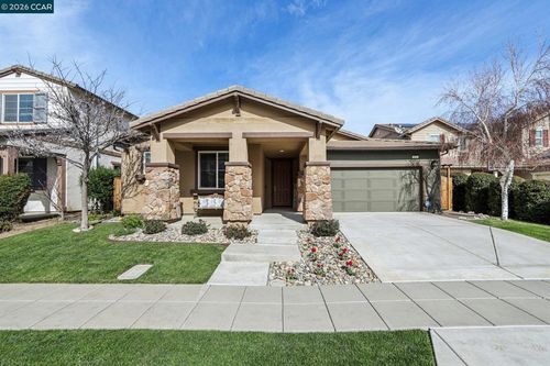 421 421 W Gravino Dr, Mountain House, CA, 95391 | Card Image