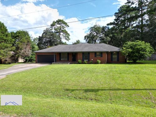 414 Flowers Dr, Hinesville, GA, 31313-5719 | Card Image