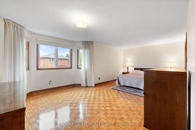 74 Belview Ave, House other with 5 bedrooms, 4 bathrooms and 4 parking in Woodbridge ON | Image 25