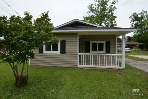422 W 4th Ave, Foley, AL, 36535-1709 | Card Image