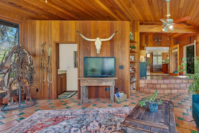 6879 State Highway 49 N, House other with 3 bedrooms, 3 bathrooms and null parking in Mariposa CA | Image 56
