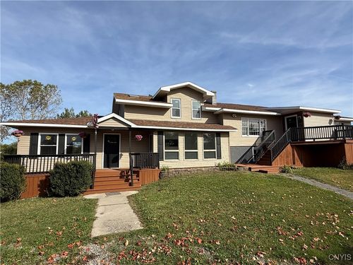 22727 Swan Rd, Watertown, NY, 13601-5375 | Card Image