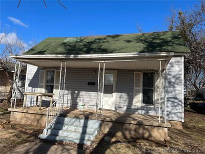 409 E 8th Avenue, House other with 2 bedrooms, 1 bathrooms and null parking in Bristow OK | Image 1