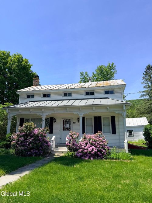 127 Walhalla Rd, Middleburgh, NY, 12122-4001 | Card Image
