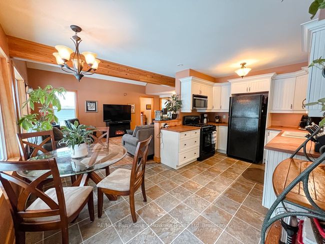 74 Carling Bay Rd W, House other with 2 bedrooms, 2 bathrooms and 4 parking in Nobel ON | Image 16