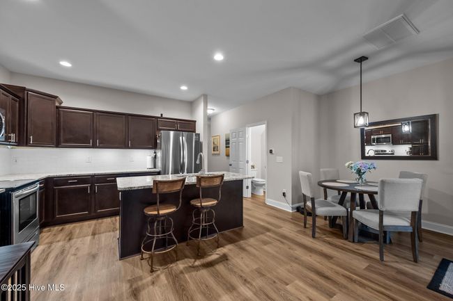 323 S Stingray Ln, Townhouse with 3 bedrooms, 3 bathrooms and 1 parking in Sneads Ferry NC | Image 13