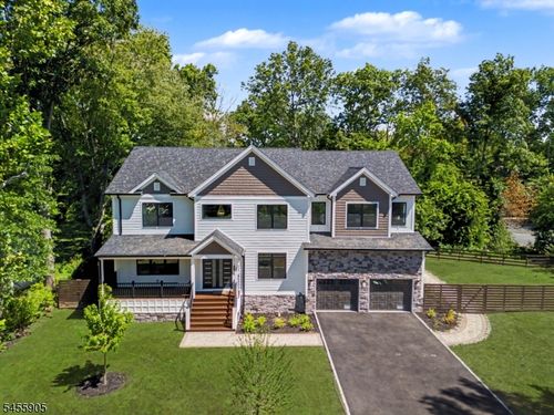 21 Kuntz Ave, Berkeley Heights, NJ, 07922-1231 | Card Image