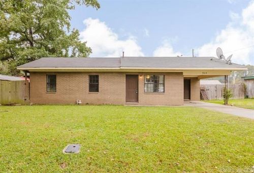 904 Poplar St, Star City, AR, 71667-5948 | Card Image