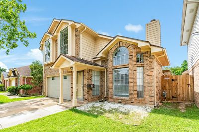 64 Avocado Court, House other with 4 bedrooms, 2 bathrooms and null parking in Lake Jackson TX | Image 2