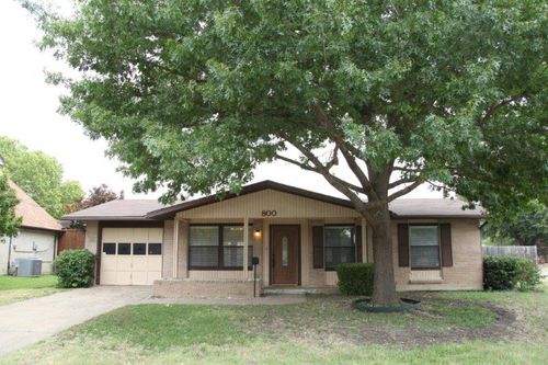 800 Brentwood Ln, Richardson, TX, 75080-3019 | Card Image