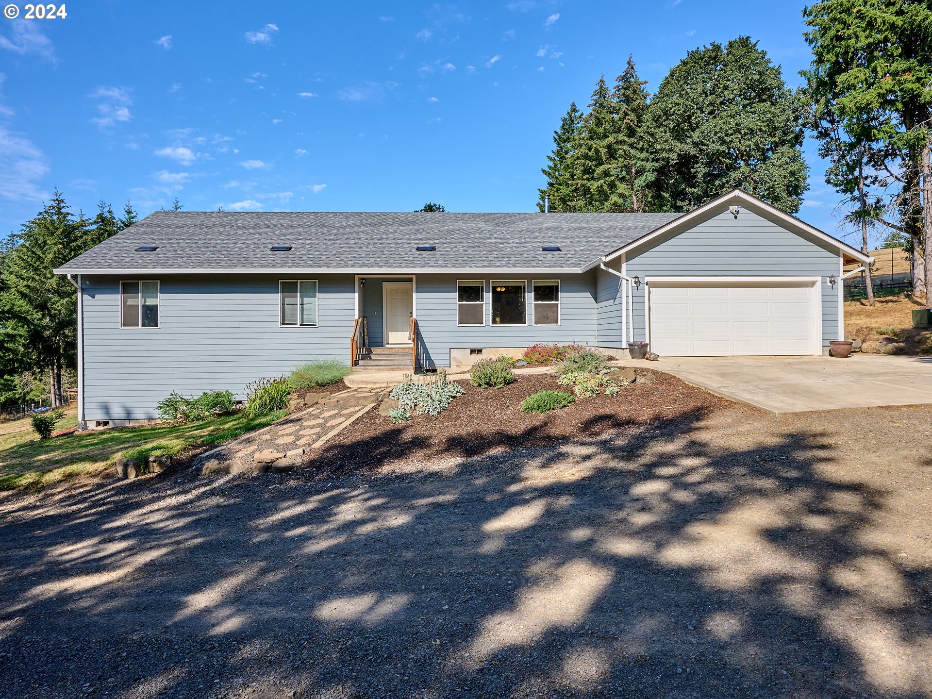 Larson Rd, Gaston, OR 97119