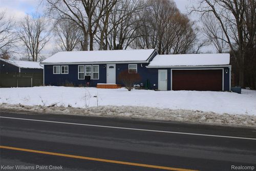 4206 N Linden Rd, Flint, MI, 48504-1385 | Card Image