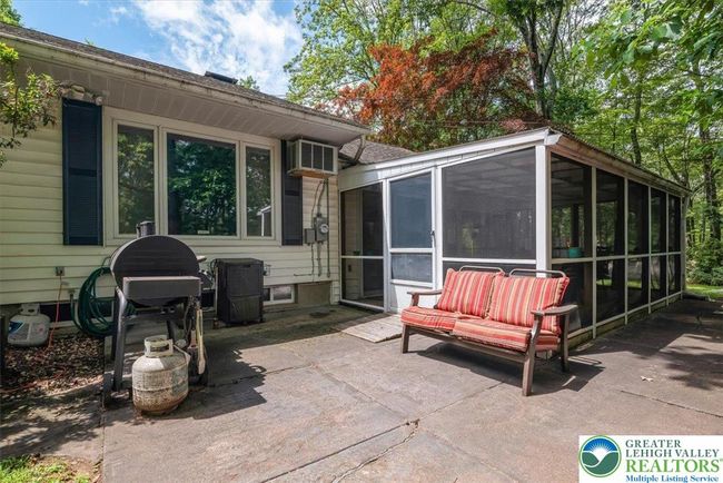 742 White Oak Rd, House other with 3 bedrooms, 2 bathrooms and null parking in Cresco PA | Image 49