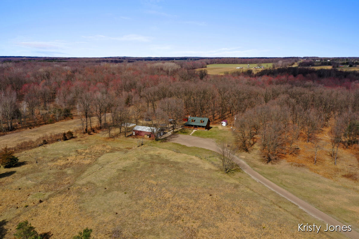 Wonderland Dr, Wayland, MI 49348