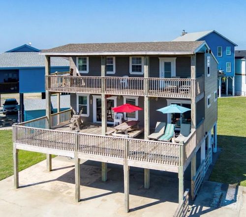 821 Salt Cedar Lane, Port Bolivar, TX, 77650 | Card Image