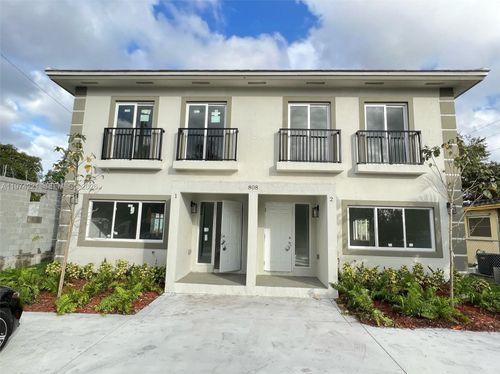1-808 Nw 16th Ave, Fort Lauderdale, FL, 33311-7034 | Card Image