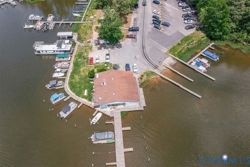 8631 River Rd, South Chesterfield, VA, 23803-3133 | Card Image