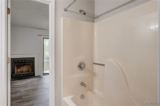12255 Shore View Dr, Townhouse with 3 bedrooms, 4 bathrooms and null parking in Henrico VA | Image 39