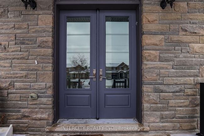111 Walker Rd W, House other with 5 bedrooms, 4 bathrooms and 4 parking in Caledon ON | Image 5