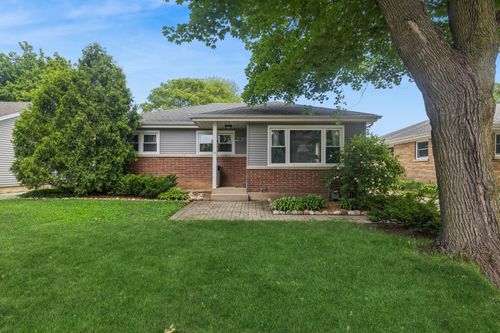 239 Brice Ave, Mundelein, IL, 60060-2525 | Card Image