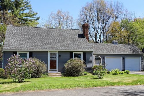 78 King St, Ludlow, MA, 01056-2912 | Card Image