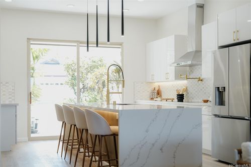 1053 Koko Kai Pl, Honolulu, HI, 96825-3603 | Card Image