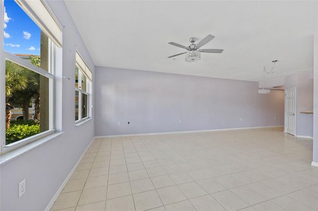UNIT-2201 - 255 W End Dr, Condo with 2 bedrooms, 2 bathrooms and null parking in PUNTA GORDA FL | Image 8