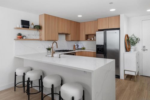 303-875 G St, San Diego, CA, 92101 | Card Image