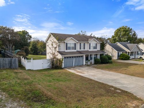 2010 Penmar Dr, La Vergne, TN, 37086-3184 | Card Image