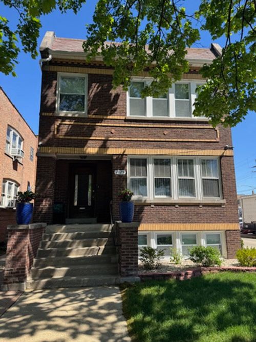 2-2125 Wesley Ave, Berwyn, IL, 60402-1860 | Card Image